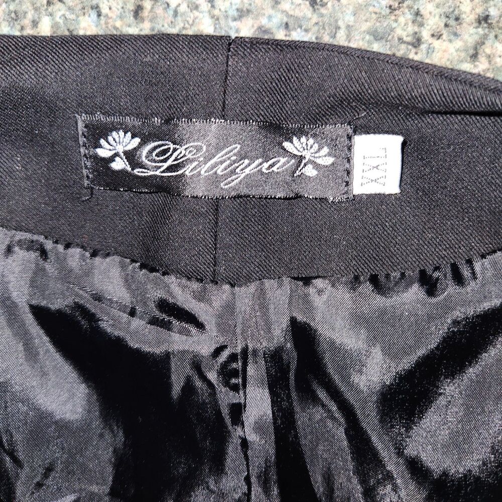 Liliya Black Vest Single Button Fake Gems Belt Closure Women XXL Runs Small - Picture 6 of 10